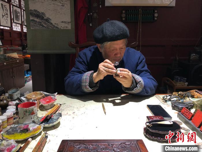 通讯：七旬中国工艺美术大师潘啟慧的“必修课”