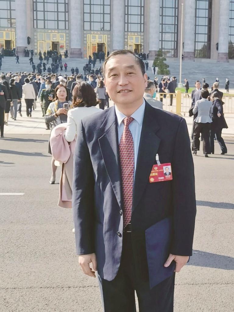 张伟滨:“医”路向前 何惧不归